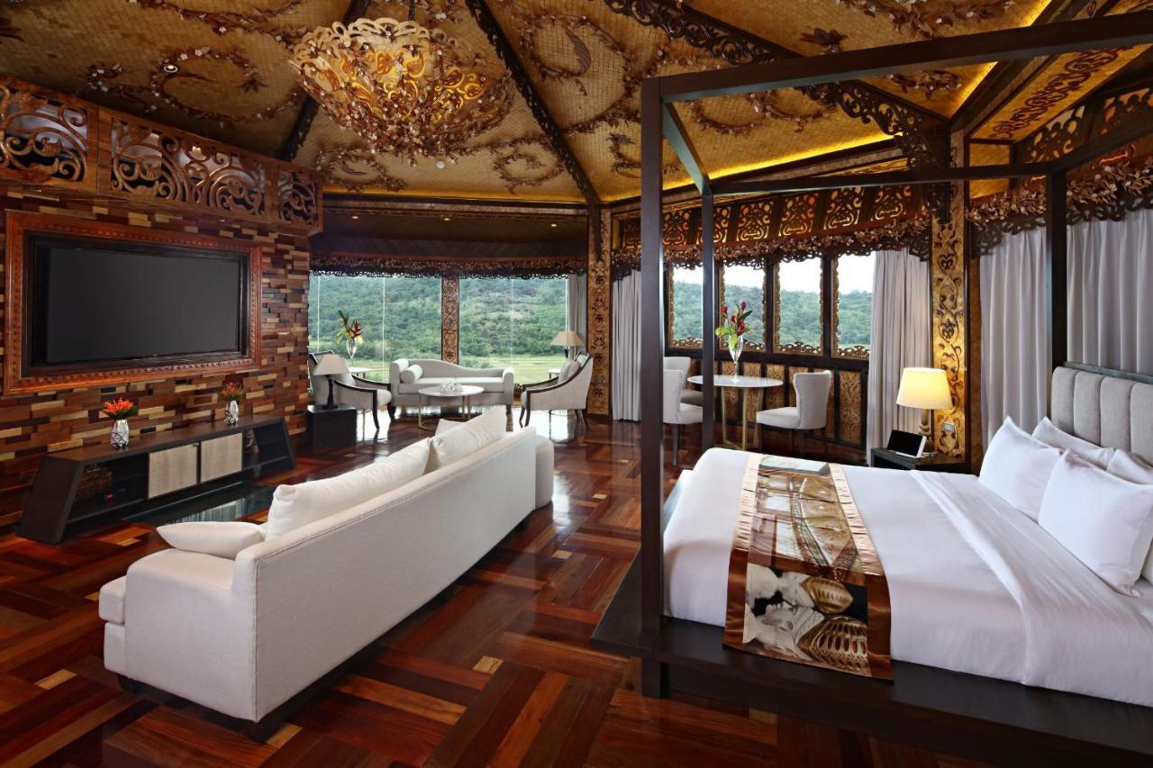 Rancho Bernardo Luxury Villas And Resort Bagac المظهر الخارجي الصورة