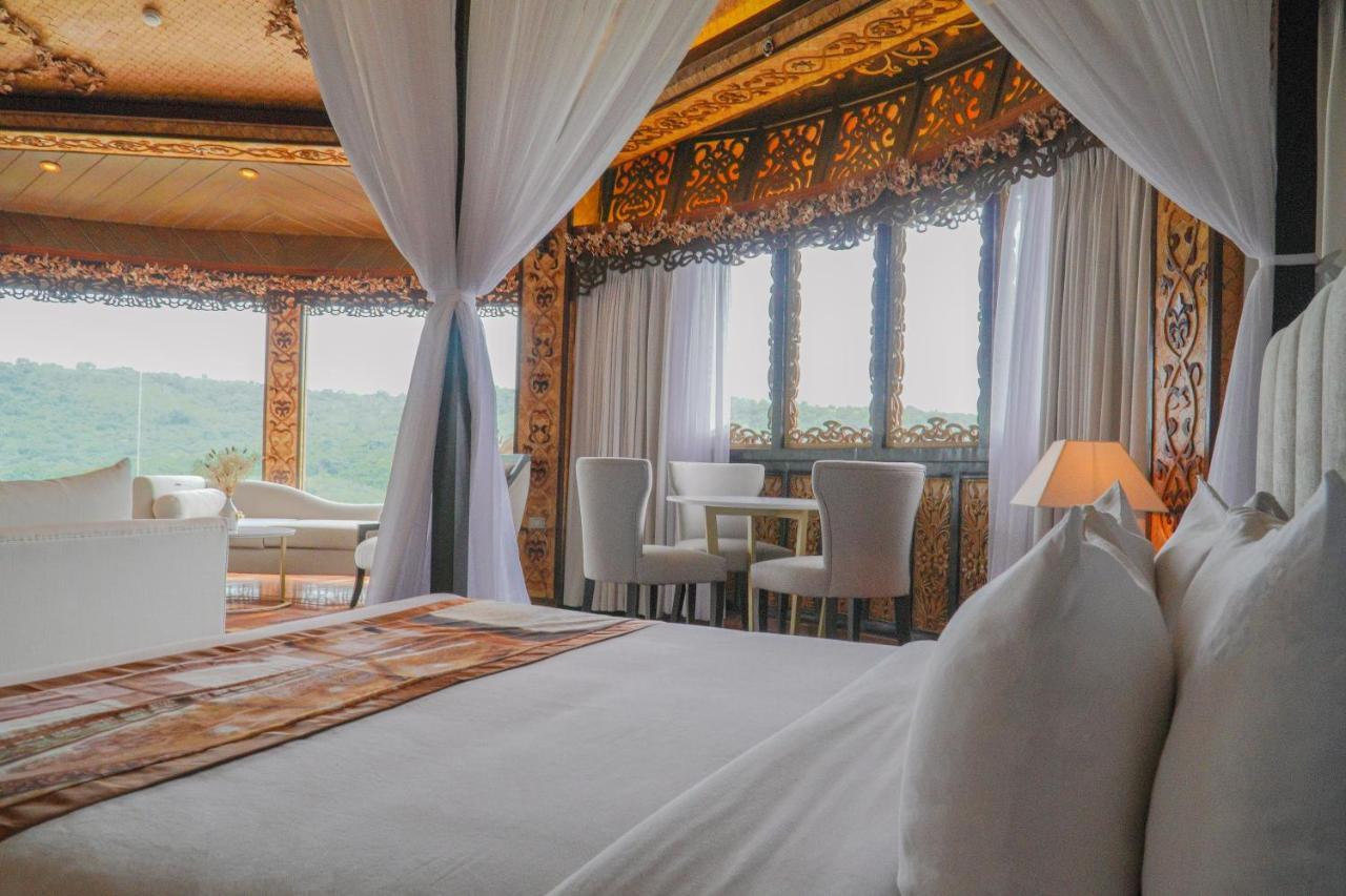 Rancho Bernardo Luxury Villas And Resort Bagac المظهر الخارجي الصورة
