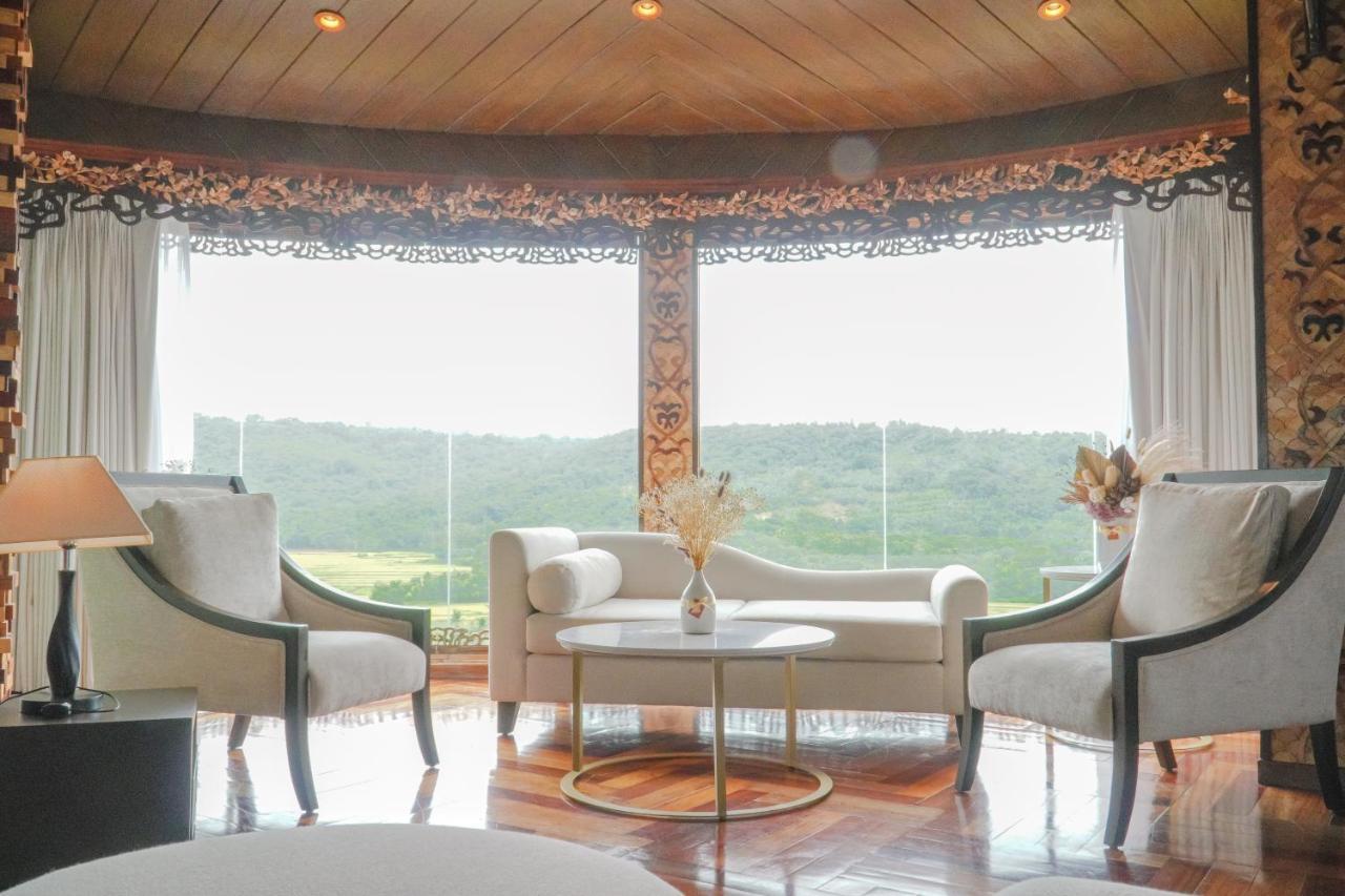 Rancho Bernardo Luxury Villas And Resort Bagac المظهر الخارجي الصورة