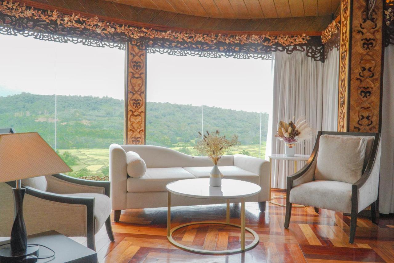 Rancho Bernardo Luxury Villas And Resort Bagac المظهر الخارجي الصورة