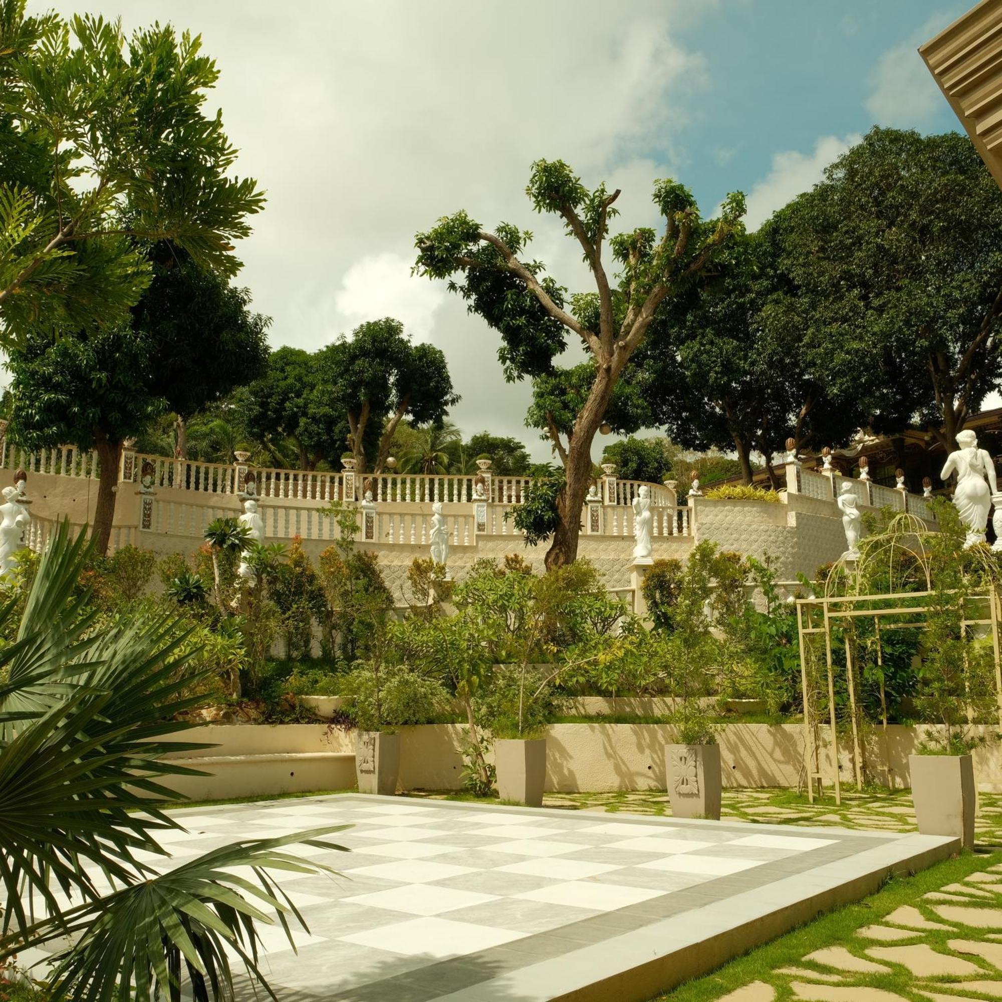 Rancho Bernardo Luxury Villas And Resort Bagac المظهر الخارجي الصورة